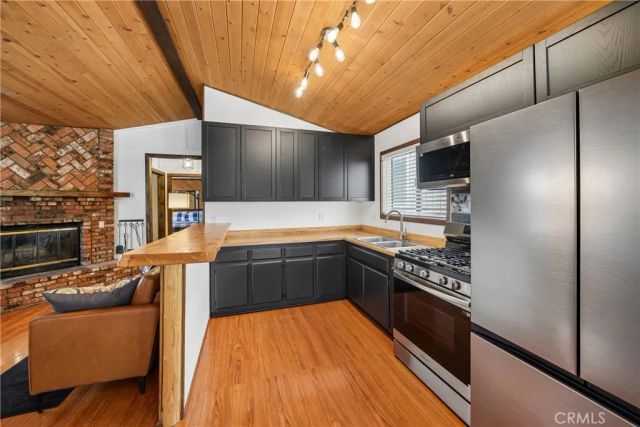 40137 Mahanoy Lane, Big Bear Lake, CA 92315