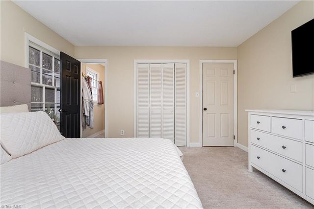 713 Lake Drive, Kernersville, NC 27284