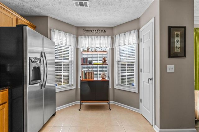 202 Weatherstone Crossing, Woodstock, GA 30188