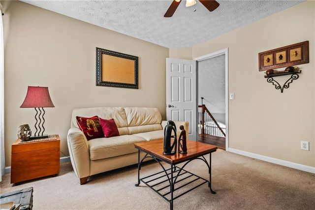 202 Weatherstone Crossing, Woodstock, GA 30188