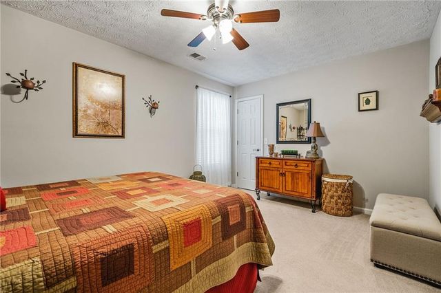 202 Weatherstone Crossing, Woodstock, GA 30188