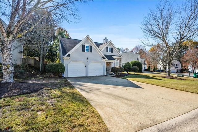 202 Weatherstone Crossing, Woodstock, GA 30188