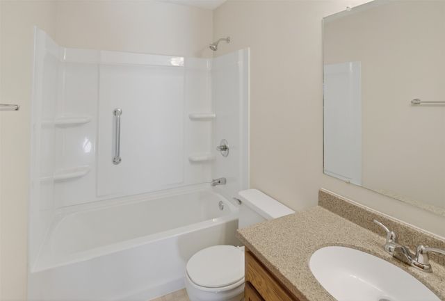 920 9th Avenue NW, Altoona, IA 50009