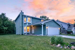 920 9th Avenue NW, Altoona, IA 50009