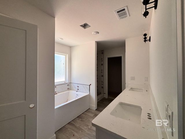 27680 Pollard Road, Daphne, AL 36526