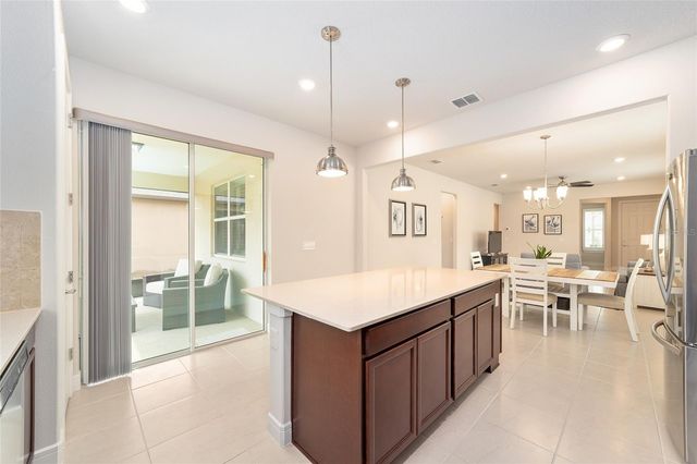 5882 SW 93RD CIRCLE, Ocala, FL 34481