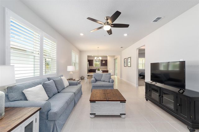 5882 SW 93RD CIRCLE, Ocala, FL 34481