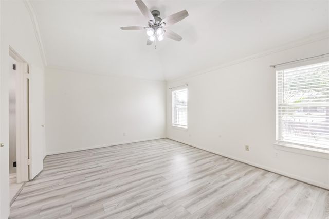 3810 E Peach Hollow Circle, Pearland, TX 77584