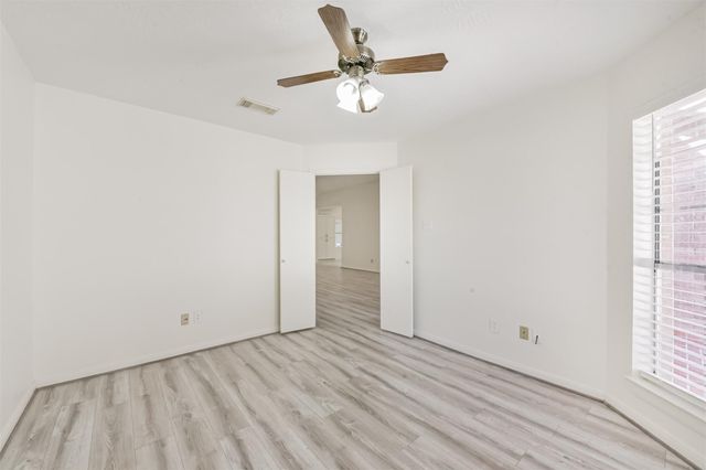3810 E Peach Hollow Circle, Pearland, TX 77584