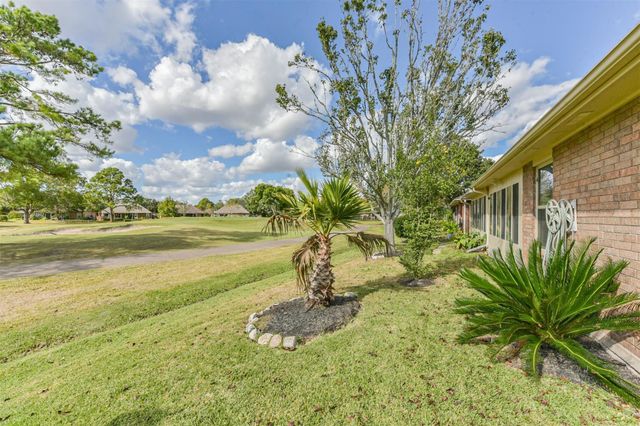 3810 E Peach Hollow Circle, Pearland, TX 77584