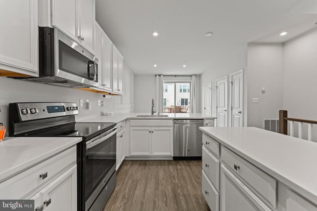 224 S NEWKIRK ST, Baltimore, MD 21224