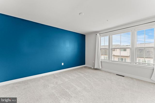 224 S NEWKIRK ST, Baltimore, MD 21224