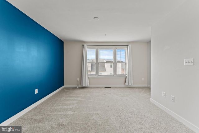 224 S NEWKIRK ST, Baltimore, MD 21224