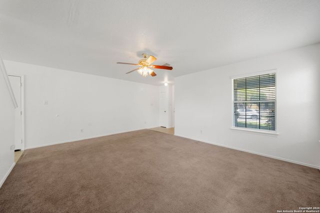 7 KENROCK RDG, San Antonio, TX 78254