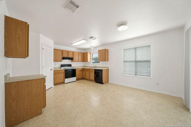 7 KENROCK RDG, San Antonio, TX 78254