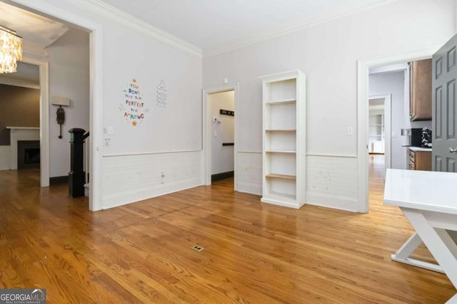 1421 Hedgewood Lane NW, Kennesaw, GA 30152