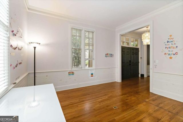 1421 Hedgewood Lane NW, Kennesaw, GA 30152