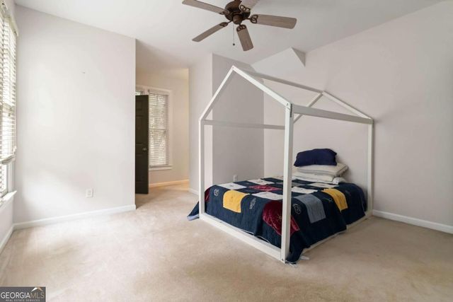 1421 Hedgewood Lane NW, Kennesaw, GA 30152