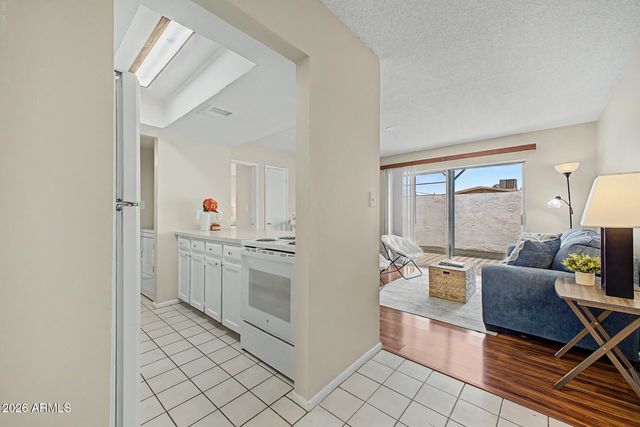 8576 E INDIAN SCHOOL Road G, Scottsdale, AZ 85251