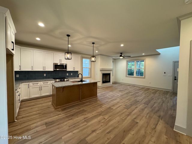 452 Moss Pink Drive, Vass, NC 28394