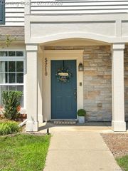5210 Addington Drive, Commerce Twp, MI 48390