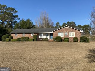 228 Brookwood Drive, Dublin, GA 31021