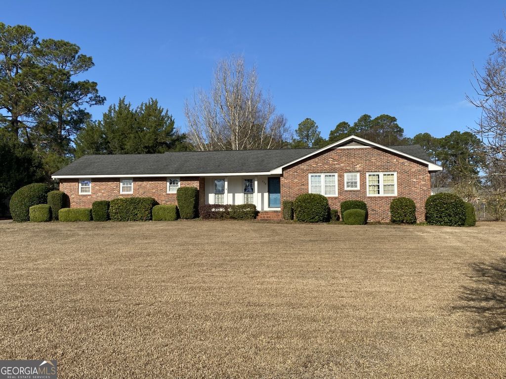 228 Brookwood Drive, Dublin, GA 31021