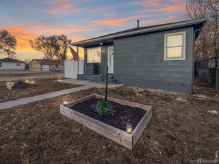 430 N 7th Avenue, Sterling, CO 80751