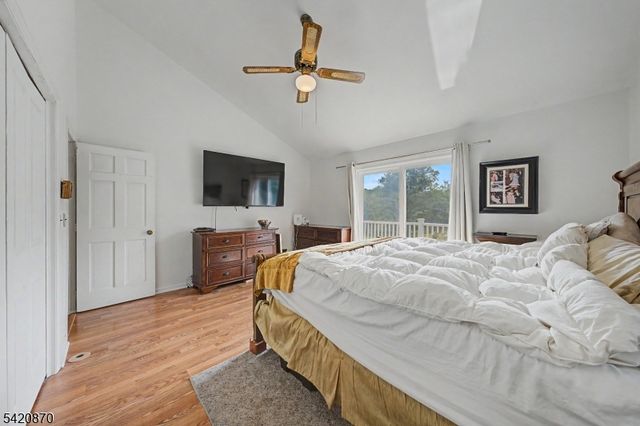 135 W Mountain Rd, Sparta Twp., NJ 07871