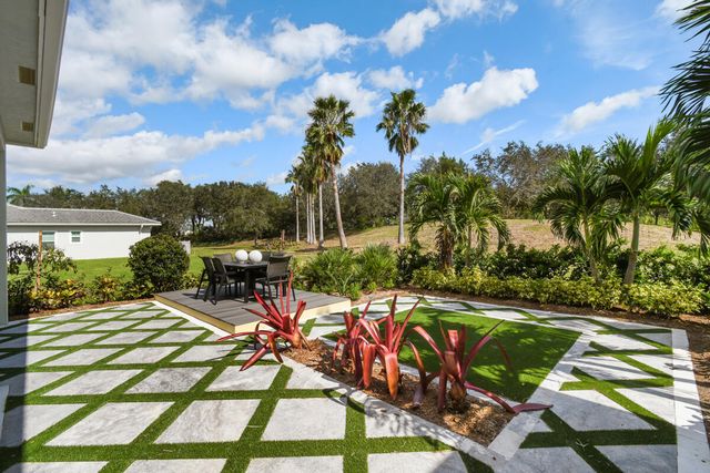 132 SE Via Tirso, Port St. Lucie, Port St Lucie, FL 34952