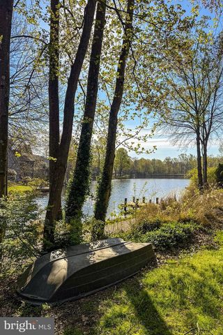 1563 HARPERS COVE LN, Reston, VA 20194