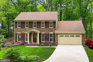 1563 HARPERS COVE LN, Reston, VA 20194