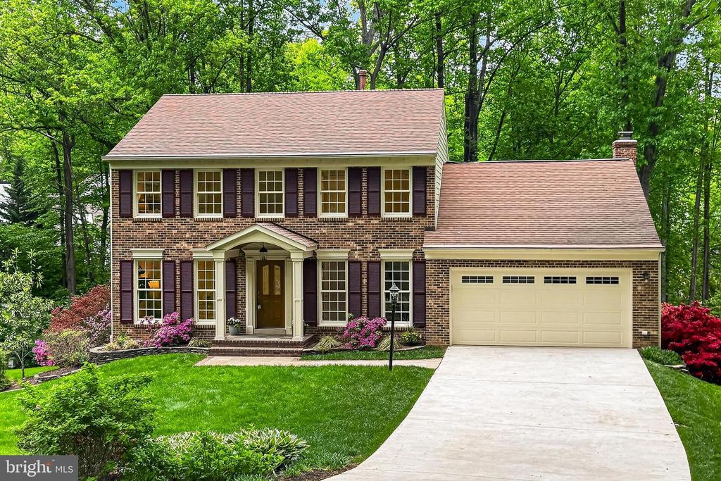1563 HARPERS COVE LN, Reston, VA 20194