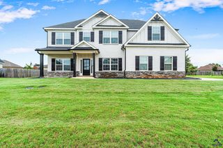 413 cambrian Drive, Kathleen, GA 31047