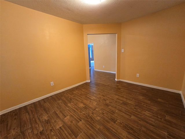8927 Diamond Lake Lane, Houston, TX 77083