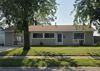 96 Briarhaven Drive, Granite City, IL 62040