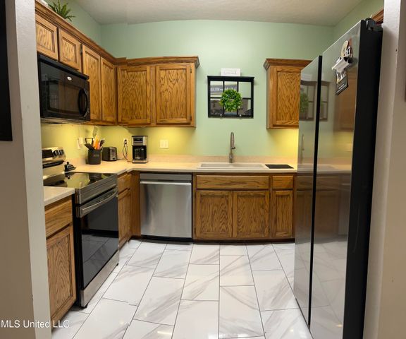 11 Olie Walker Road, Perkinston, MS 39573