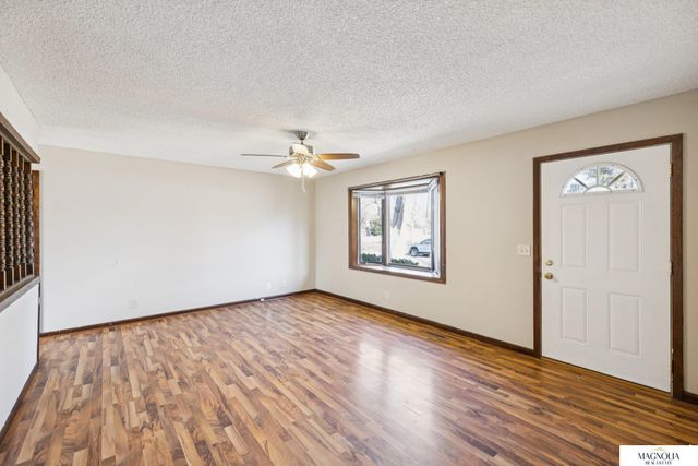 437 NW 16 Street, Lincoln, NE 68528