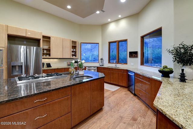 4525 E Don Jose Drive, Tucson, AZ 85718