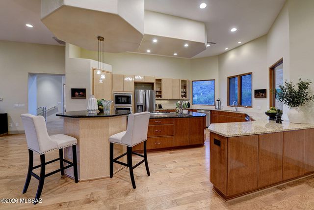 4525 E Don Jose Drive, Tucson, AZ 85718