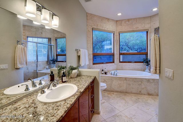 4525 E Don Jose Drive, Tucson, AZ 85718