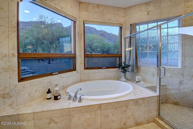 4525 E Don Jose Drive, Tucson, AZ 85718