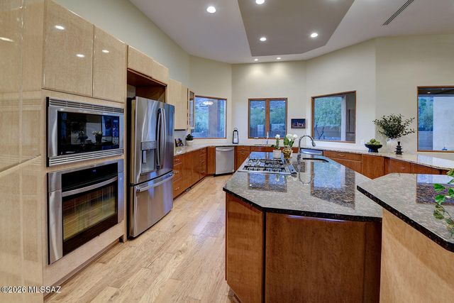 4525 E Don Jose Drive, Tucson, AZ 85718