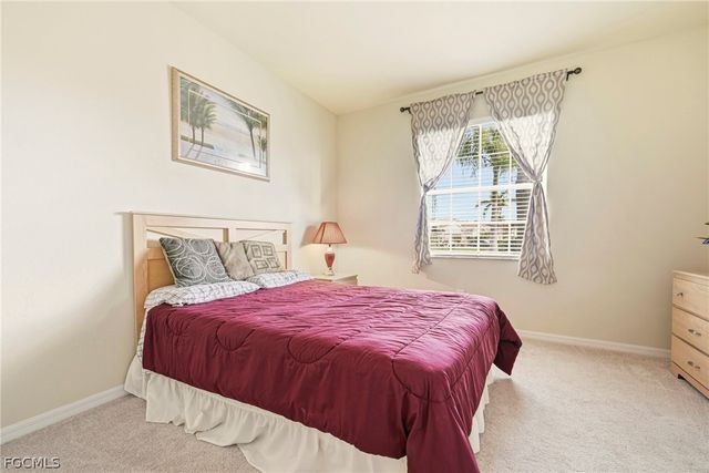 11422 Icarus CIR, Lehigh Acres, FL 33971