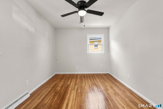 5 Elaine Drive, Ansonia, CT 06401