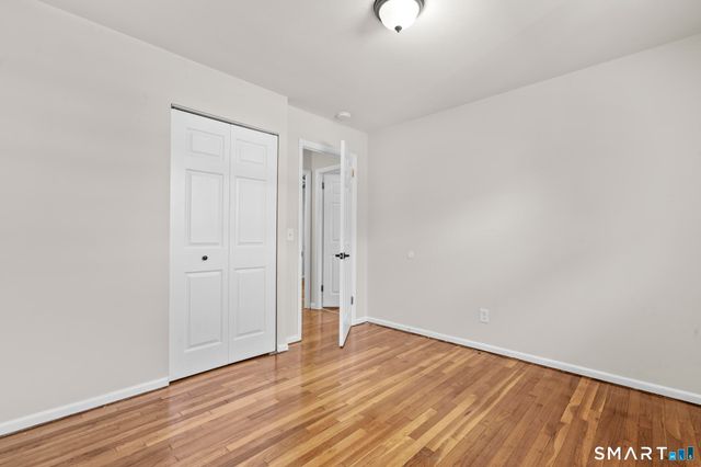 5 Elaine Drive, Ansonia, CT 06401