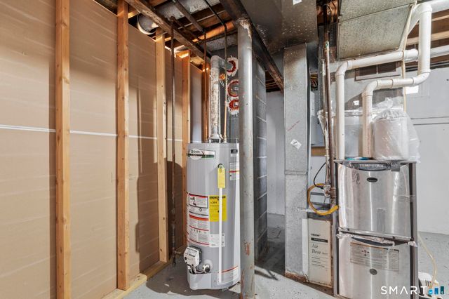 5 Elaine Drive, Ansonia, CT 06401