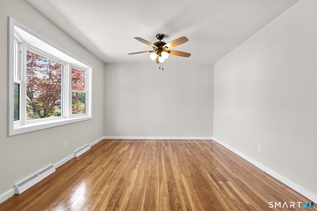 5 Elaine Drive, Ansonia, CT 06401