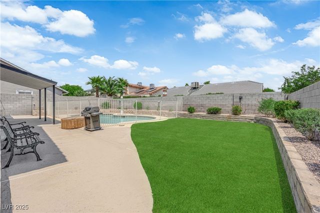 6320 Peppermill Drive, Las Vegas, NV 89146