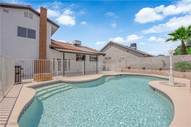 6320 Peppermill Drive, Las Vegas, NV 89146